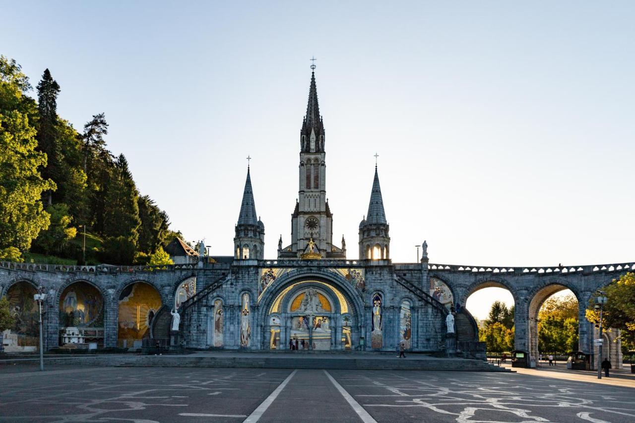 Le Foch - Centre - Parking Lägenhet Lourdes Exteriör bild